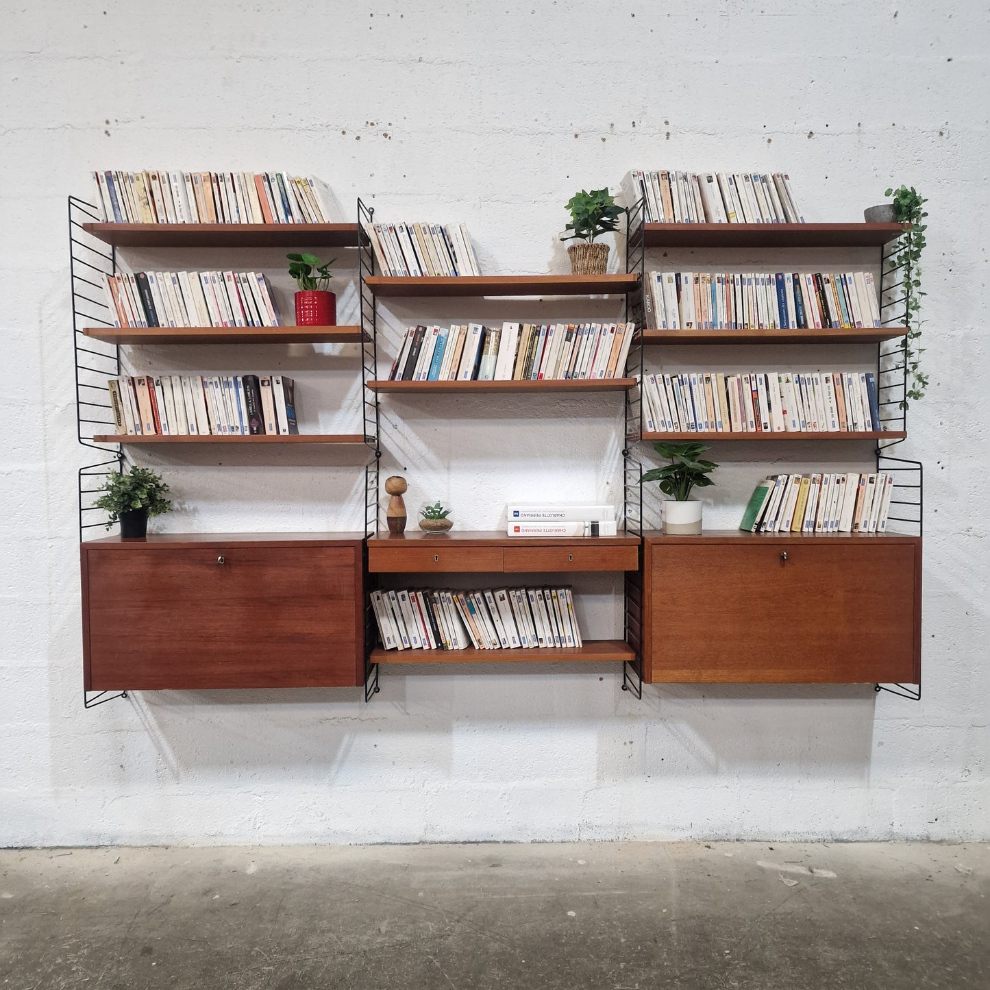 Bibliothèque String Furniture