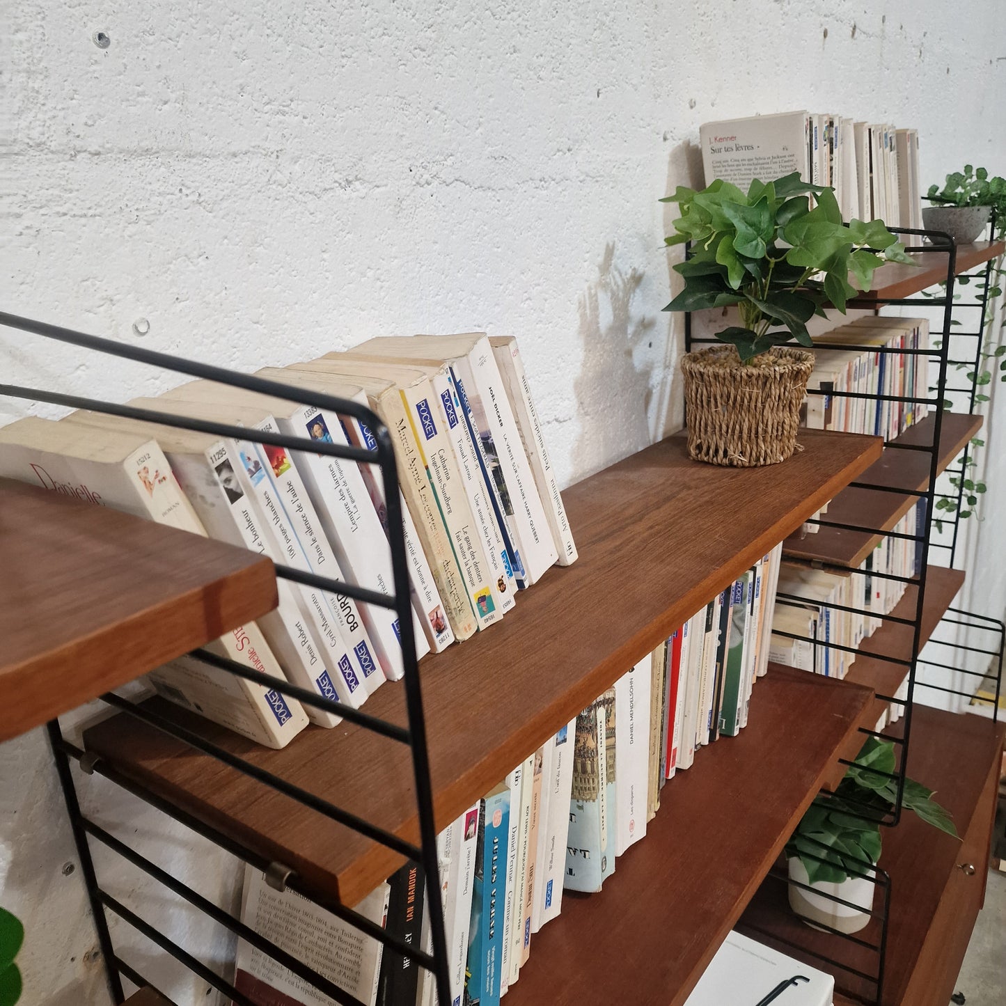 Bibliothèque String Furniture