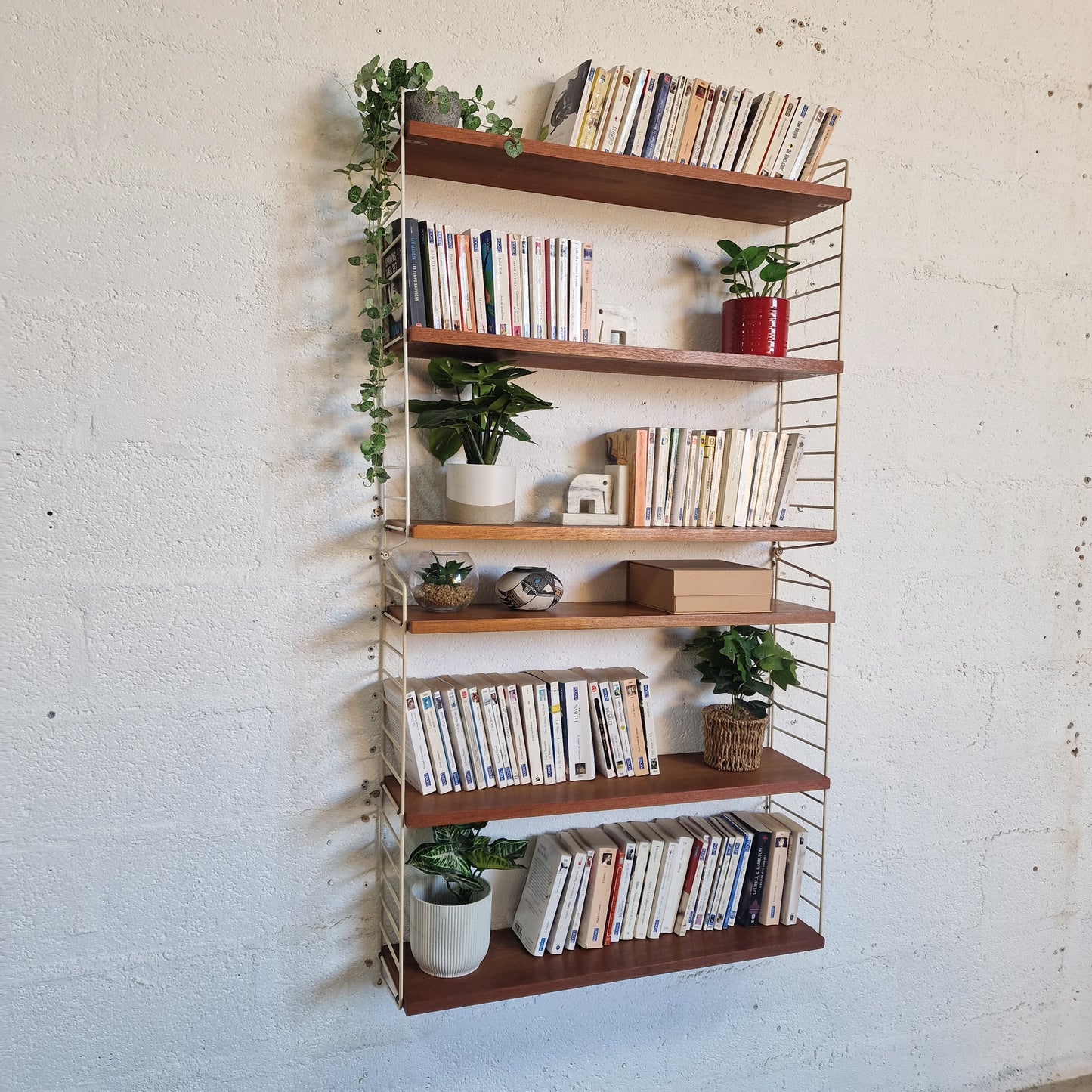 Bibliothèque String Furniture