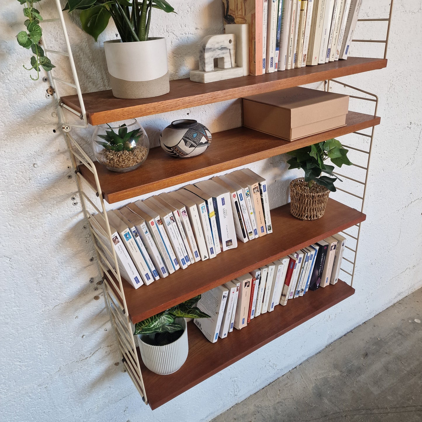 Bibliothèque String Furniture