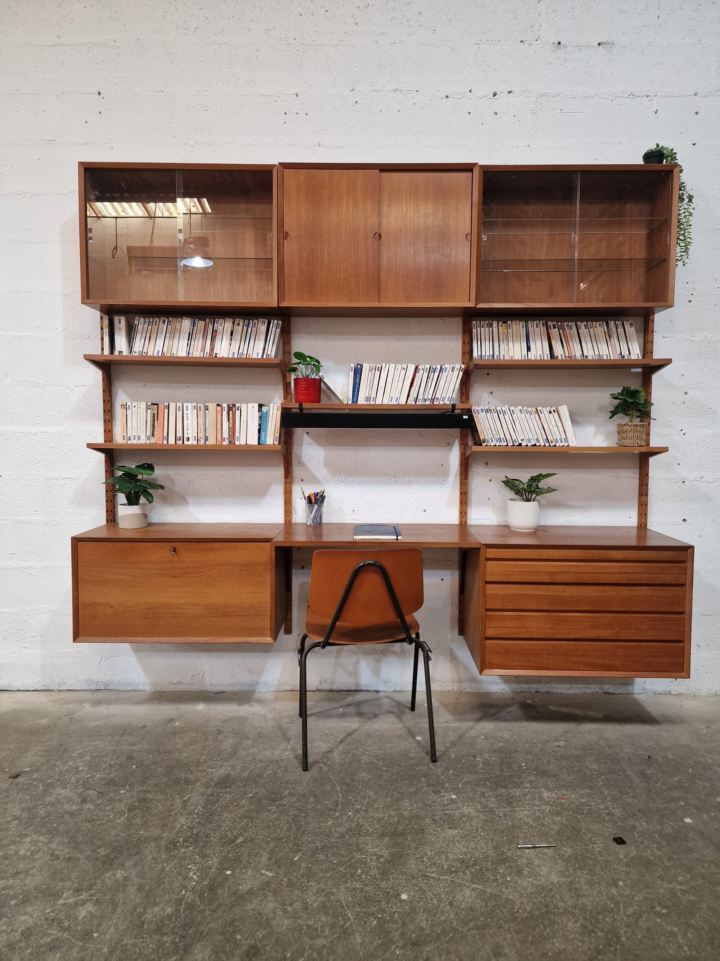 Bibliothèque bureau Poul Cadovius