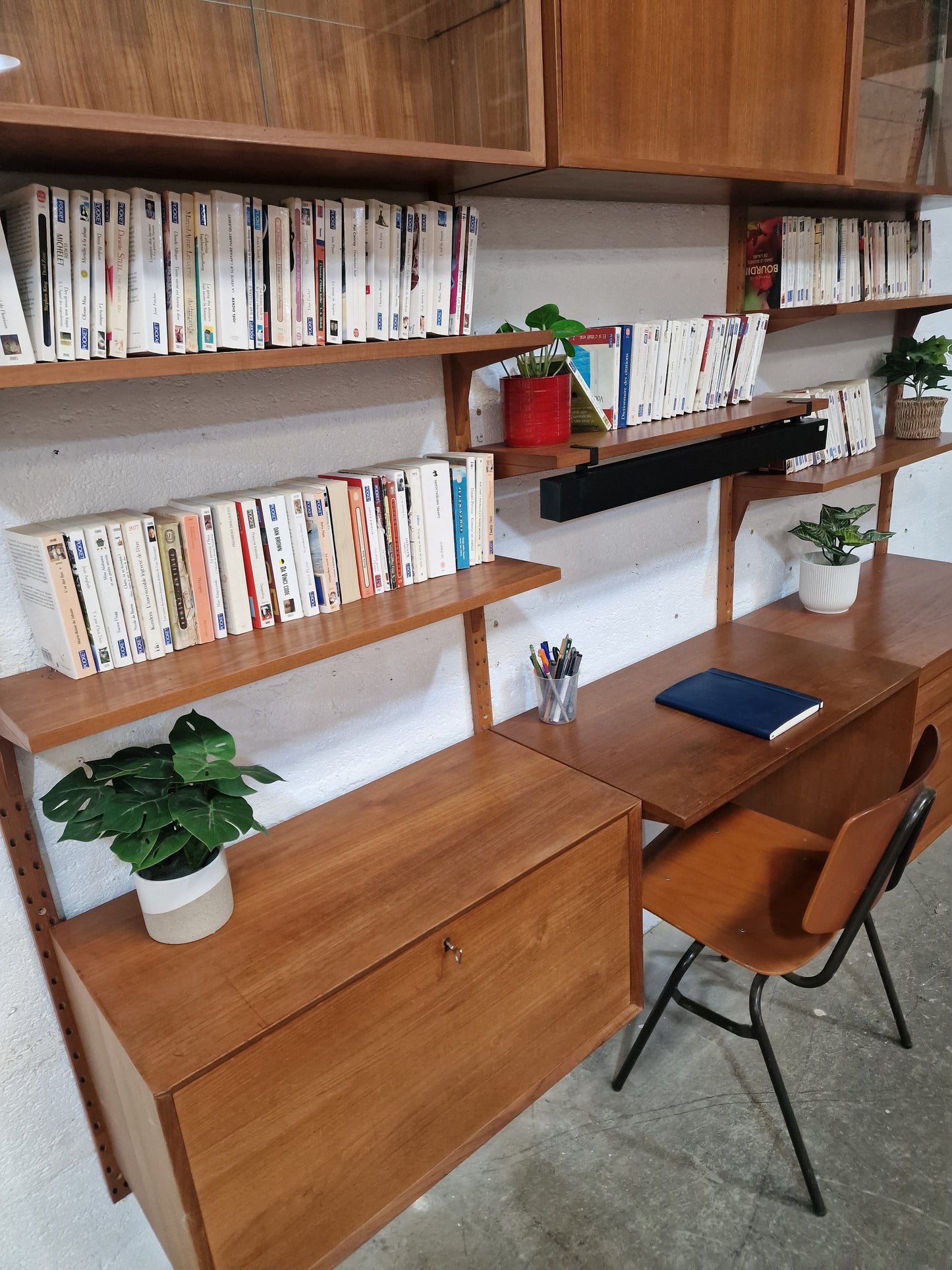Bibliothèque bureau Poul Cadovius