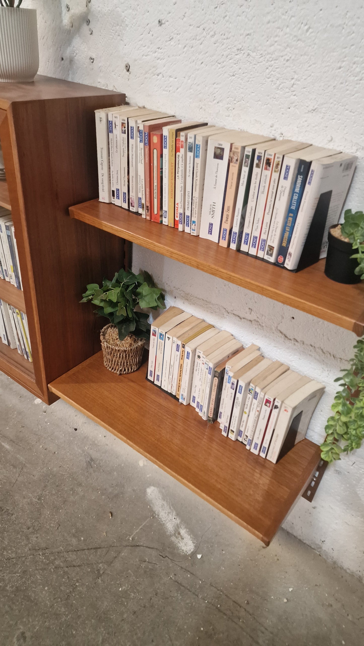 Bibliothèque murale Kai Kristiansen